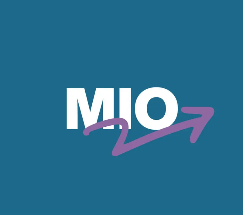 The lettering “MIO” with a painted arrow, on blue